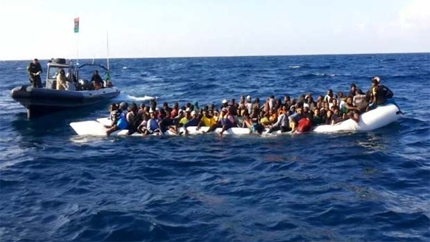 Akdeniz'de batan mülteci teknesinde 100'den fazla kayıp