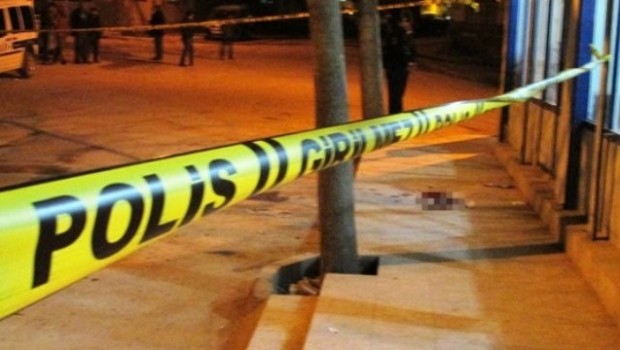 Antep'te silahlı kavga: Ölü ve yaralılar var!