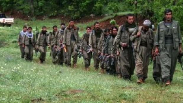 PKK, Rojava sınırında Hanesor'a yakın bölgeye güç yığıyor