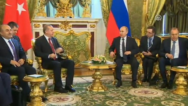 Kremlin'de, Erdoğan-Putin zirvesi başladı