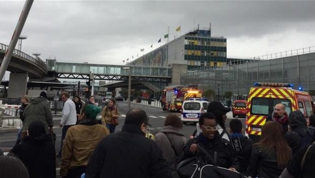 Paris'te üst üste iki saldırı