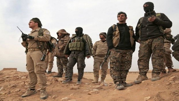 QSD, Tabka askeri üssünü IŞİD'den aldı