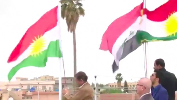 PDK'den İran'a Kürdistan bayrağı tepkisi!