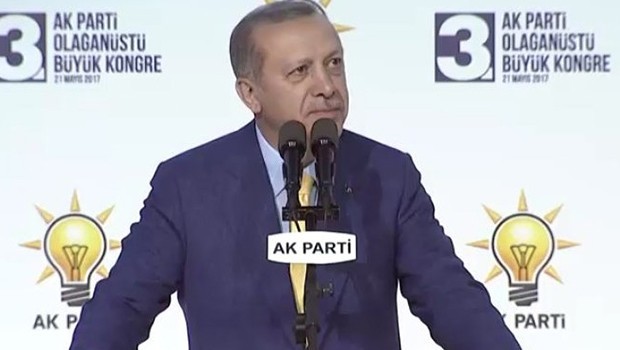 Erdoğan: Huzura kavuşana kadar OHAL'i kaldırmayacağız