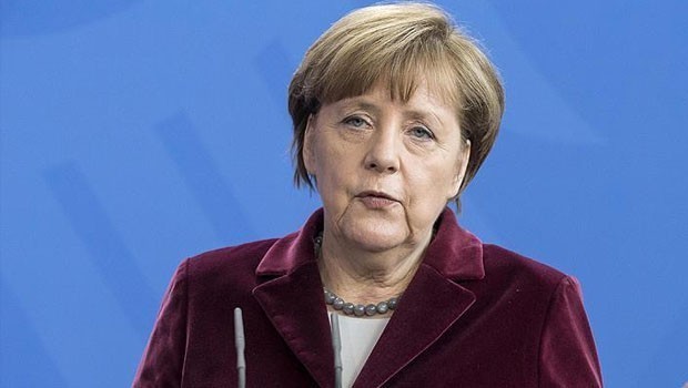 Merkel'den İncirlik çıkışı