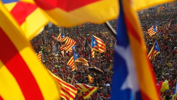 Katalanlar: İspanya istemese de referanduma gideceğiz.