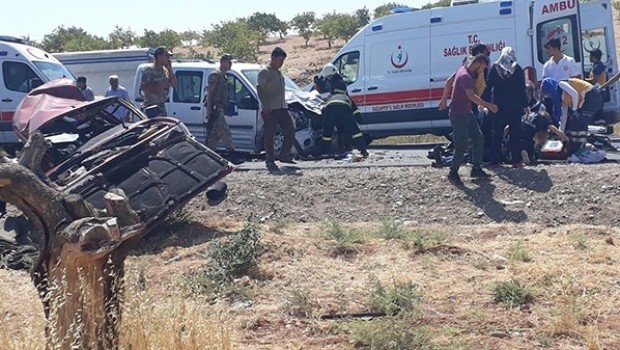 Urfa'da feci kaza: 4 ölü, 2 yaralı