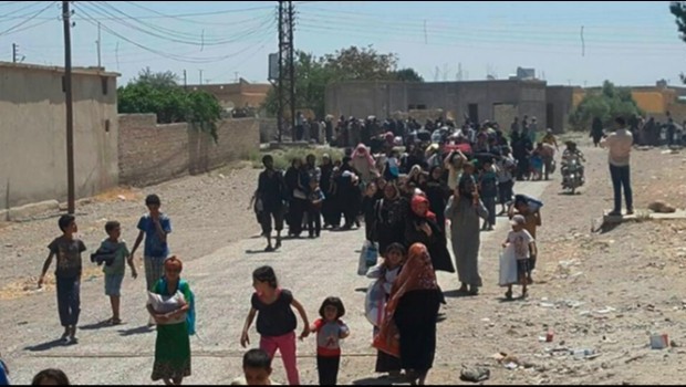 QSD: IŞİD, Rakka'da sivillerin kaçış yollarına mayın döşüyor 