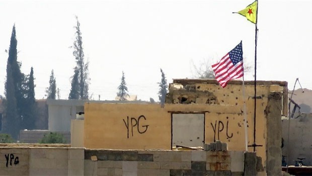 Girê Spî'de iginç gelişme... ABD ve YPG bayrakları kaldırıldı!