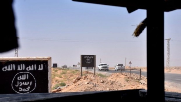 Guardian: Eski IŞİD üyeleri  sınırdan Türkiye'ye geçiyor