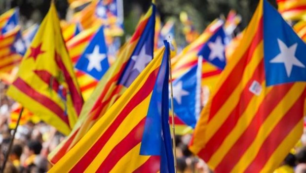 İspanya, Katalonya'nın bağımsızlık ilanını iptal etti