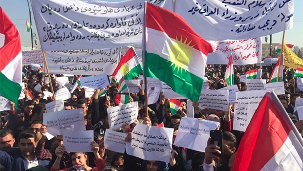 Kürdistan halkı Abadi'yi protesto etti