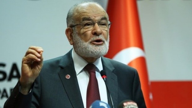 Karamollaoğlu: Afrin'e girmek sorunu çözmez