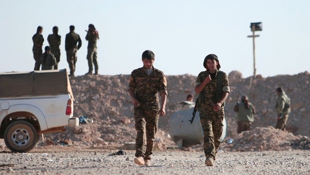 Rus uzman: Rusya, Suriyeli Kürtlerden desteğini çekmedi