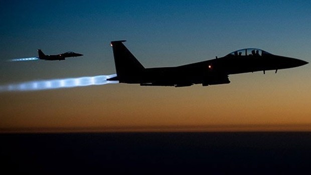 SOHR: Türk jetleri Suriye ordusuna bağlı birlikleri yine vurdu