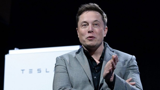 Tesla ve SpaceX Facebook hesaplarını kapadı