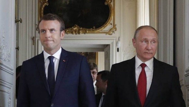  Macron ve Putin'den Suriye görüşmesi
