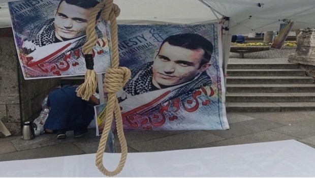 İran rejimi, Kürt siyasi tutuklu için yine idam kararı aldı