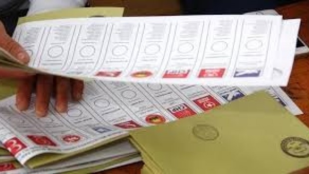 Times: Sığınmacı oyları seçim sonuçlarını etkileyebilir