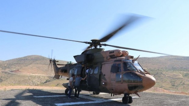 Kürt illerinde oy pusulaları helikopterlerle taşındı