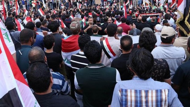 Irak'taki gösterilerde MGK acil toplandı, Bağdat'ta internet erişimi kesildi