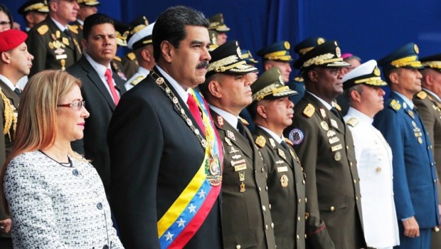 Maduro, ABD'nin yardımını kabul etti