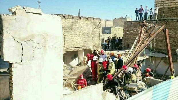 İran'da patlama: Binalar çöktü, ölü ve yaralılar var..