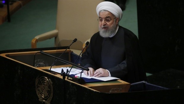 Ruhani'den ABD'ye çağrı: Müzakere masasına dönün
