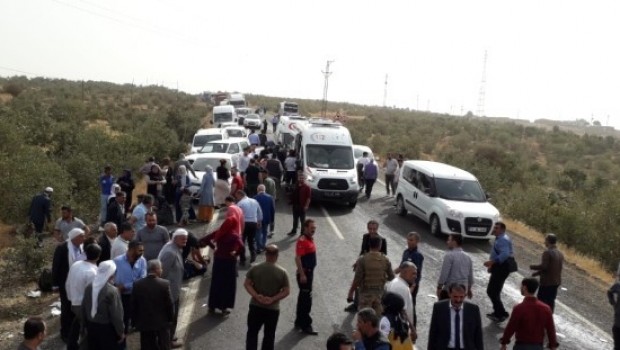 Mardin'de Feci Kaza: 2 Ölü, 17 Yaralı