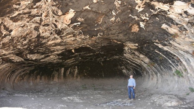 Kürt ilinde bulundu... Roma dönemine ait mağara!