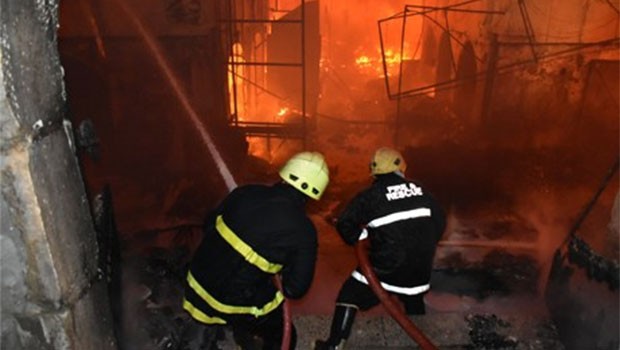 Kerkük'te Kayseri Çarşısı'nda yangın