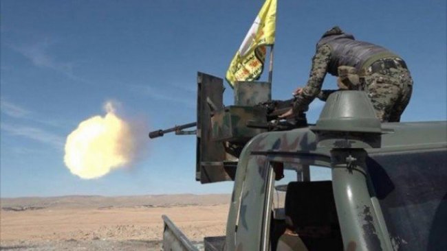 IŞİD, DSG'ye duman ve intihar saldırılarıyla karşı koymaya çalışıyor