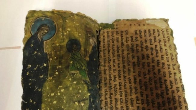 Diyarbakır'da 800 yıllık İbranice kitap ele geçirildi