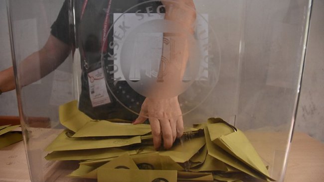Diyarbakır'da 15 bin 885 seçmenin sandığı taşındı 