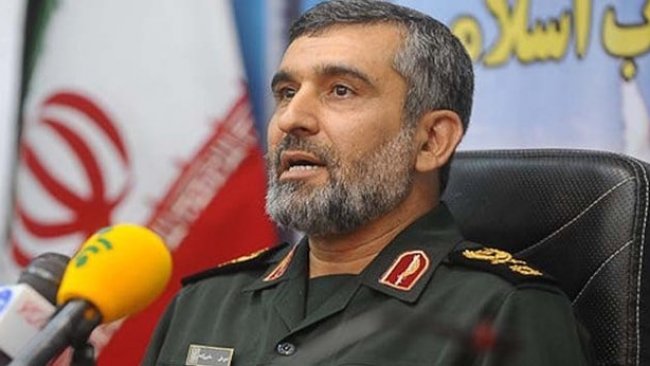 İran, bölgeye uçak gemisi gönderen ABD'yi uyardı : Vururuz