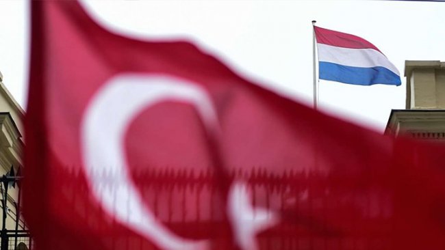 Hollanda'dan Türkiye'ye seyahat uyarısı