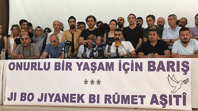 Kürt illerindeki STK'lardan barış için 'çözüm süreci' çağrısı