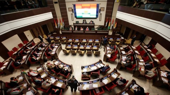 Parlamento Mesrur Barzani Başkanlığı'nda güvenoyu vermek için toplanıyor