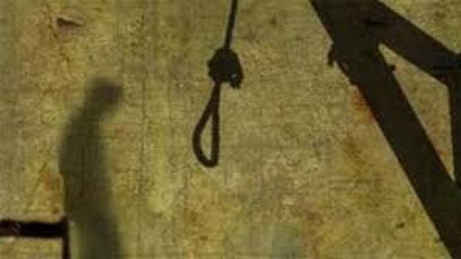 İran rejimi 4 Kürt mahkumu daha idam etti