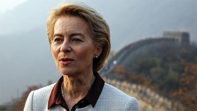 Ursula von der Leyen AB komisyonu başkanı oldu