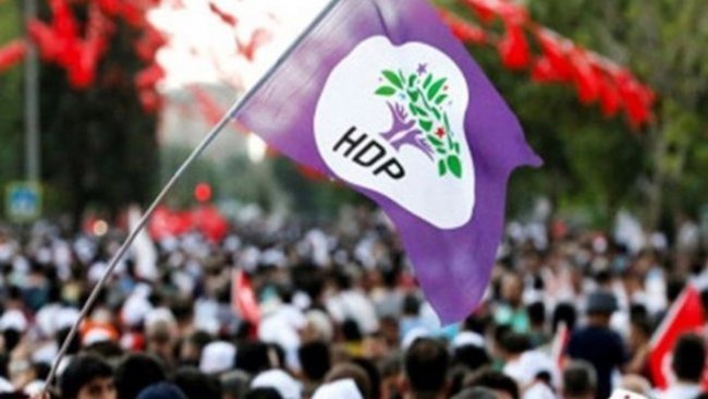 HDP'li 8 meclis üyesi görevden alındı