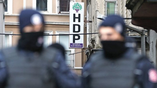 3 büyükşehir anketi: HDP radikal tavır sergilemeli