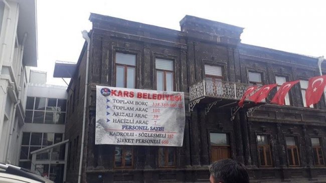 HDP'li Kars Belediyesi çalışanlarının maaşına haciz