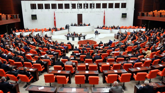 Meclis'te HDP ve AK Parti arasında gerilim