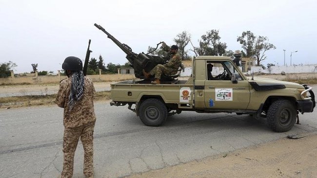 Rusya, Suriye'de eğitilen 450 savaşçıyı Libya'ya gönderdi