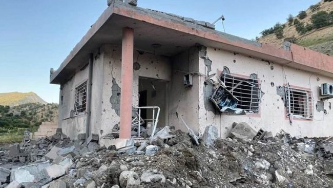 Kürdistan Parlamentosu heyeti, savaş uçaklarının vurduğu bölgede