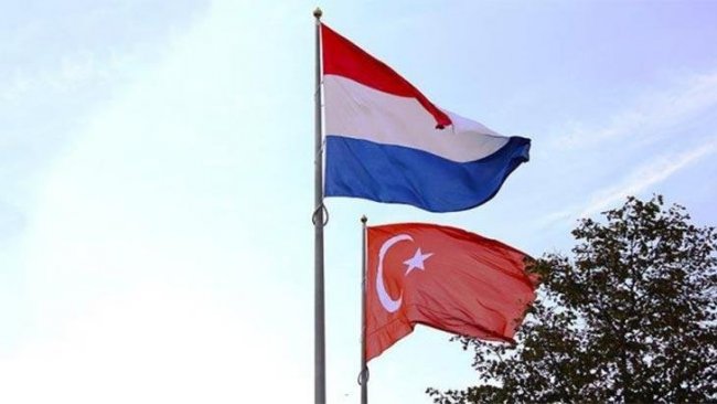 Hollanda'dan 'Türkiye' kararı