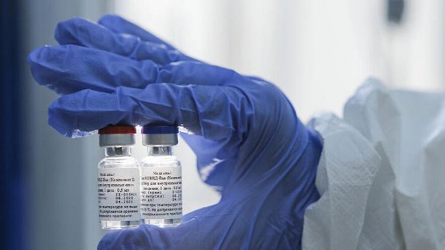 Rusya’daki koronavirüs aşı denemelerinden ilk rapor açıklandı