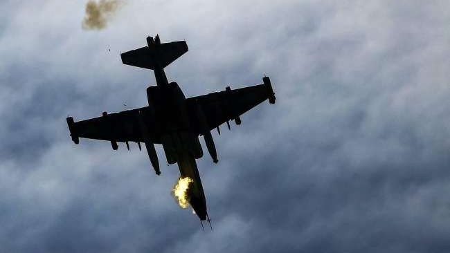 Azerbaycan Ermenistan'a ait bir Su-25 savaş uçağını düşürdü