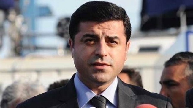 Selahattin Demirtaş'tan Kobane tutuklamaları için uyarı